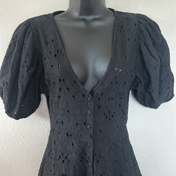 Zara Black Eyelet Lace Button Front V Neck Puff Sleeve Mini Dress - Picture 4 of 9